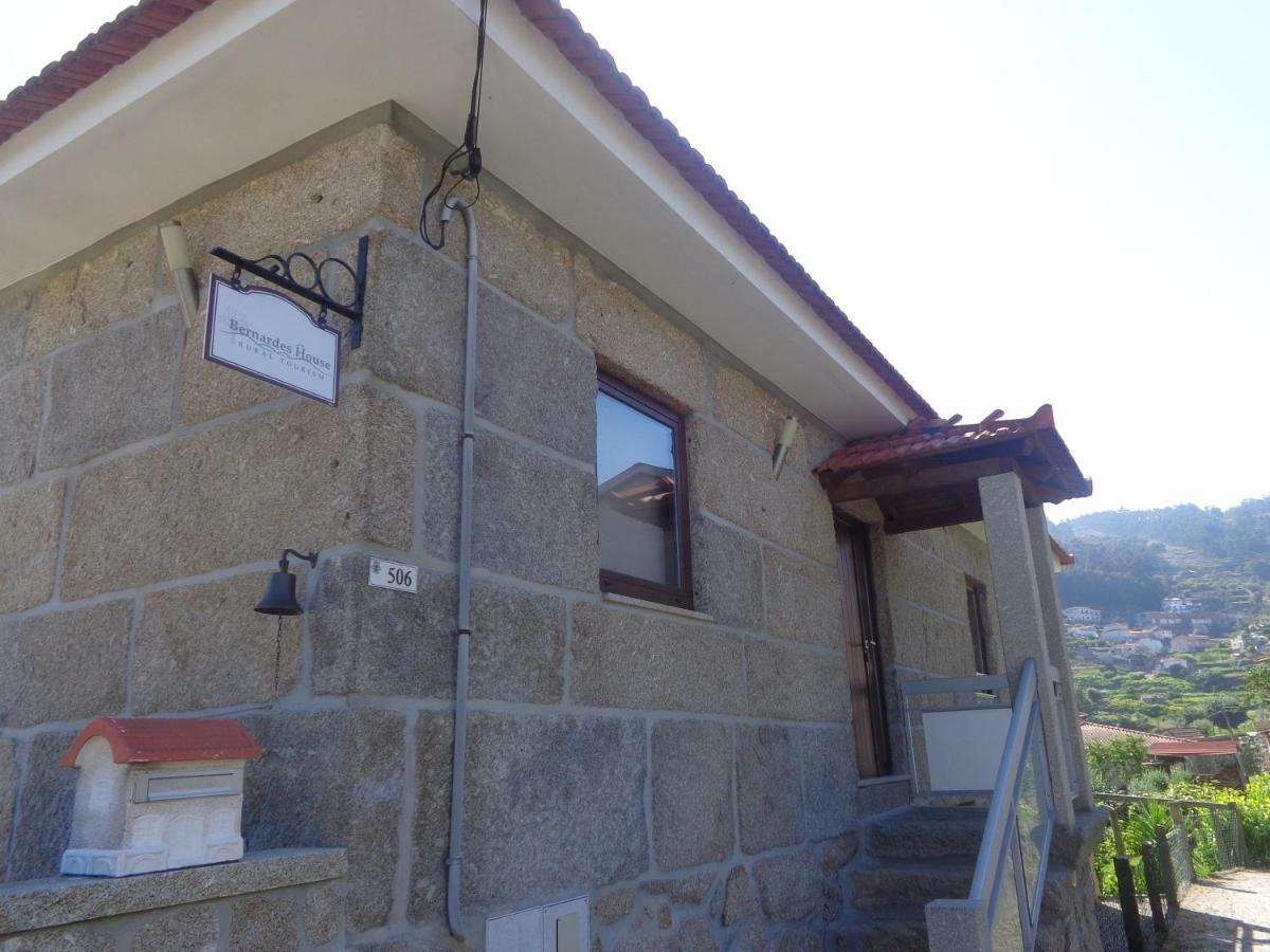Bernardes House Guest House Castelo de Paiva Exterior foto